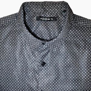 Axist Short Sleeve Geometric Mini Print Shirt in Black/Grey Men’s XL